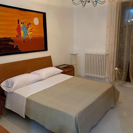 Domenica Rooms Лече Екстериор снимка