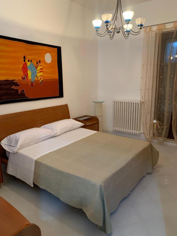 Domenica Rooms Лече Екстериор снимка